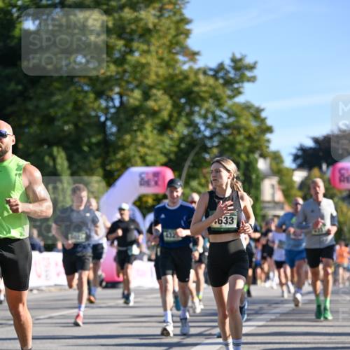 07.09.2025 - BARMER Alsterlauf Dr. Thomas Lammeyer http://msf.ph/oto/8709496 07.09.2025 09:33:50 Laufen 4633 meine-sportfotos.de