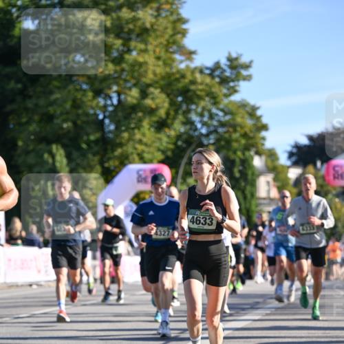 07.09.2025 - BARMER Alsterlauf Dr. Thomas Lammeyer http://msf.ph/oto/8709497 07.09.2025 09:33:50 Laufen 4633 meine-sportfotos.de