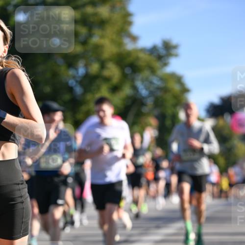 07.09.2025 - BARMER Alsterlauf Dr. Thomas Lammeyer http://msf.ph/oto/8709507 07.09.2025 09:33:52 Laufen  meine-sportfotos.de