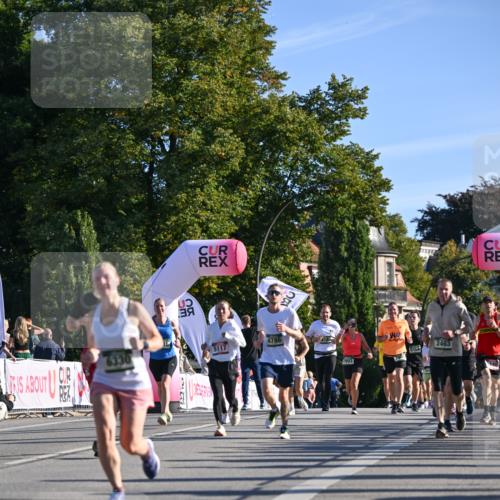 07.09.2025 - BARMER Alsterlauf Dr. Thomas Lammeyer http://msf.ph/oto/8709545 07.09.2025 09:33:58 Laufen 6330, 5117, 4786, 2463, 5164, 2903 meine-sportfotos.de