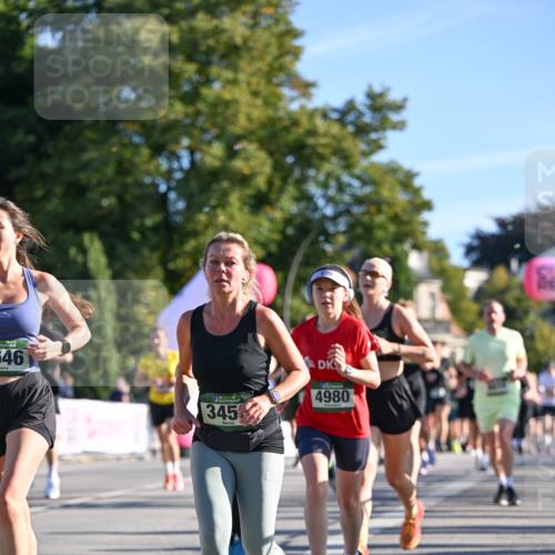 07.09.2025 - BARMER Alsterlauf Dr. Thomas Lammeyer http://msf.ph/oto/8709614 07.09.2025 09:34:10 Laufen 546, 136, 345, 4980 meine-sportfotos.de