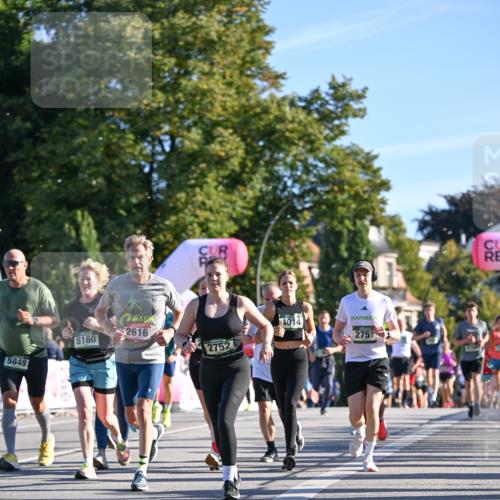 07.09.2025 - BARMER Alsterlauf Dr. Thomas Lammeyer http://msf.ph/oto/8709656 07.09.2025 09:34:18 Laufen 4014, 2616, 5160, 2752, 5849, 2751 meine-sportfotos.de