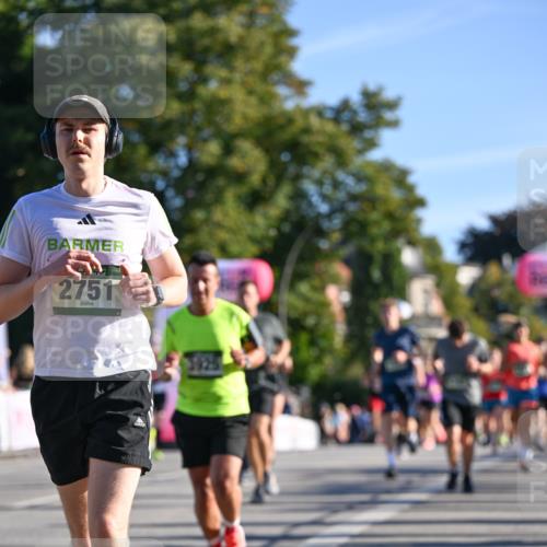 07.09.2025 - BARMER Alsterlauf Dr. Thomas Lammeyer http://msf.ph/oto/8709679 07.09.2025 09:34:22 Laufen 2751 meine-sportfotos.de