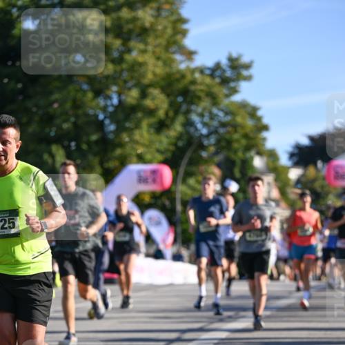 07.09.2025 - BARMER Alsterlauf Dr. Thomas Lammeyer http://msf.ph/oto/8709687 07.09.2025 09:34:23 Laufen 25 meine-sportfotos.de