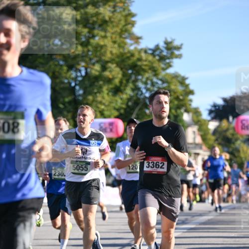07.09.2025 - BARMER Alsterlauf Dr. Thomas Lammeyer http://msf.ph/oto/8709732 07.09.2025 09:34:30 Laufen 08, 230, 5055, 120, 3362 meine-sportfotos.de