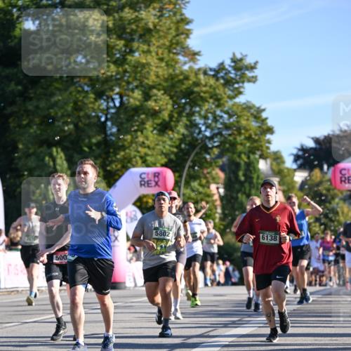 07.09.2025 - BARMER Alsterlauf Dr. Thomas Lammeyer http://msf.ph/oto/8709759 07.09.2025 09:34:35 Laufen 500, 5802, 6138 meine-sportfotos.de
