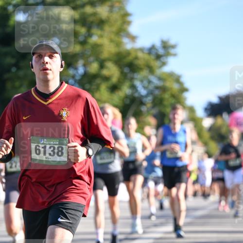 07.09.2025 - BARMER Alsterlauf Dr. Thomas Lammeyer http://msf.ph/oto/8709770 07.09.2025 09:34:38 Laufen 36, 6138 meine-sportfotos.de