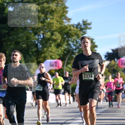 07.09.2025 - BARMER Alsterlauf Dr. Thomas Lammeyer http://msf.ph/oto/8709816 07.09.2025 09:34:46 Laufen 8366, 2374 meine-sportfotos.de