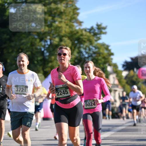 07.09.2025 - BARMER Alsterlauf Dr. Thomas Lammeyer http://msf.ph/oto/8709844 07.09.2025 09:34:51 Laufen 3721, 2245, 2245, 5024 meine-sportfotos.de