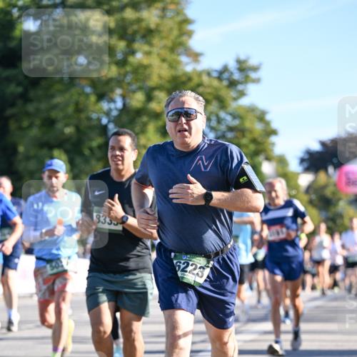 07.09.2025 - BARMER Alsterlauf Dr. Thomas Lammeyer http://msf.ph/oto/8709913 07.09.2025 09:35:06 Laufen 9335, 6223 meine-sportfotos.de