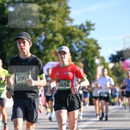 07.09.2025 - BARMER Alsterlauf Dr. Thomas Lammeyer http://msf.ph/oto/8709941 07.09.2025 09:35:11 Laufen 136, 3961, 3658 meine-sportfotos.de
