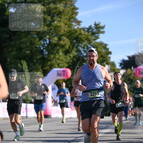 07.09.2025 - BARMER Alsterlauf Dr. Thomas Lammeyer http://msf.ph/oto/8709972 07.09.2025 09:35:16 Laufen 5925, 3259, 309 meine-sportfotos.de