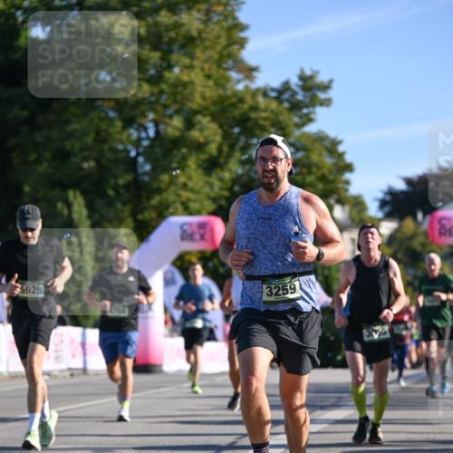 07.09.2025 - BARMER Alsterlauf Dr. Thomas Lammeyer http://msf.ph/oto/8709973 07.09.2025 09:35:16 Laufen 5925, 3259 meine-sportfotos.de