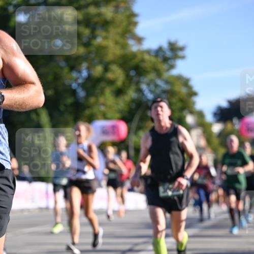 07.09.2025 - BARMER Alsterlauf Dr. Thomas Lammeyer http://msf.ph/oto/8709983 07.09.2025 09:35:18 Laufen  meine-sportfotos.de