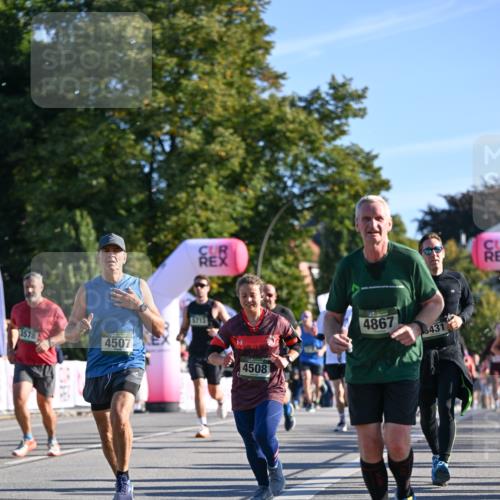 07.09.2025 - BARMER Alsterlauf Dr. Thomas Lammeyer http://msf.ph/oto/8710003 07.09.2025 09:35:21 Laufen 3578, 4507, 5713, 4508, 4867, 6431 meine-sportfotos.de