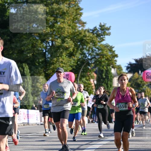 07.09.2025 - BARMER Alsterlauf Dr. Thomas Lammeyer http://msf.ph/oto/8710038 07.09.2025 09:35:27 Laufen 2188, 4857, 8383, 4135, 3559 meine-sportfotos.de