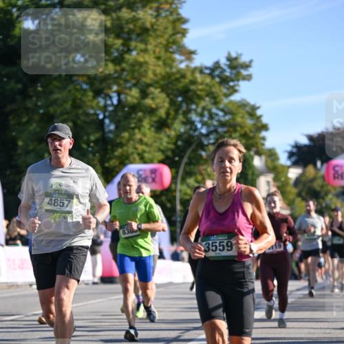 07.09.2025 - BARMER Alsterlauf Dr. Thomas Lammeyer http://msf.ph/oto/8710044 07.09.2025 09:35:28 Laufen 4857, 838, 3559 meine-sportfotos.de