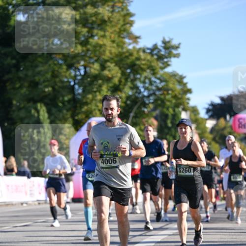 07.09.2025 - BARMER Alsterlauf Dr. Thomas Lammeyer http://msf.ph/oto/8710073 07.09.2025 09:35:32 Laufen 10, 52, 4006, 5260 meine-sportfotos.de
