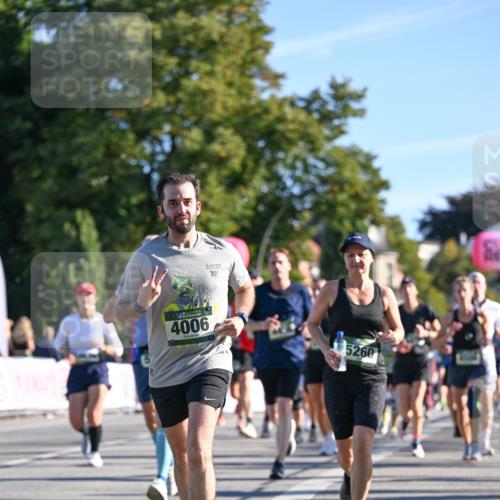 07.09.2025 - BARMER Alsterlauf Dr. Thomas Lammeyer http://msf.ph/oto/8710076 07.09.2025 09:35:33 Laufen 4006, 19, 5260 meine-sportfotos.de