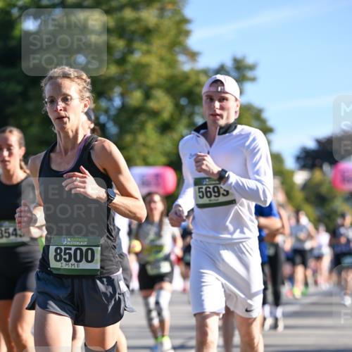 07.09.2025 - BARMER Alsterlauf Dr. Thomas Lammeyer http://msf.ph/oto/8710099 07.09.2025 09:35:37 Laufen 3543, 36, 8500, 5695 meine-sportfotos.de