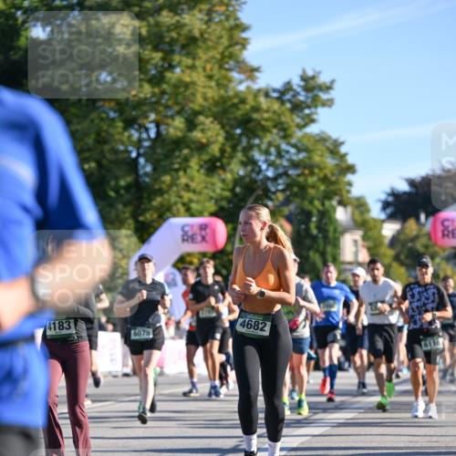 07.09.2025 - BARMER Alsterlauf Dr. Thomas Lammeyer http://msf.ph/oto/8710111 07.09.2025 09:35:39 Laufen 4183, 6079, 4682 meine-sportfotos.de