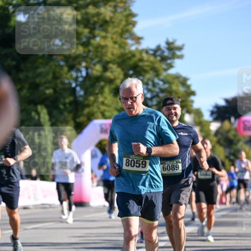 07.09.2025 - BARMER Alsterlauf Dr. Thomas Lammeyer http://msf.ph/oto/8710152 07.09.2025 09:35:45 Laufen 8059, 6089, 5464 meine-sportfotos.de