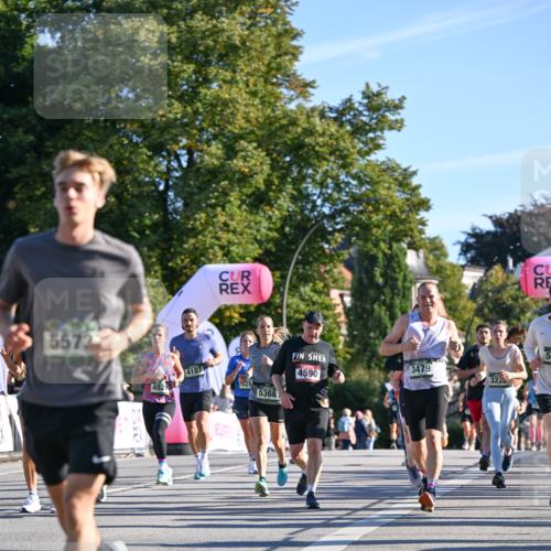 07.09.2025 - BARMER Alsterlauf Dr. Thomas Lammeyer http://msf.ph/oto/8710180 07.09.2025 09:35:50 Laufen 5573, 492, 5368, 4590, 3479, 554, 322, 56 meine-sportfotos.de