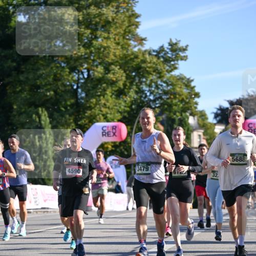 07.09.2025 - BARMER Alsterlauf Dr. Thomas Lammeyer http://msf.ph/oto/8710192 07.09.2025 09:35:52 Laufen 4590, 3479, 32, 5688 meine-sportfotos.de