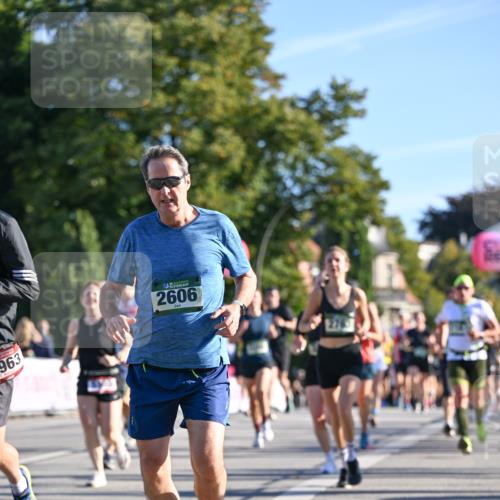 07.09.2025 - BARMER Alsterlauf Dr. Thomas Lammeyer http://msf.ph/oto/8710286 07.09.2025 09:36:07 Laufen 963, 2606 meine-sportfotos.de
