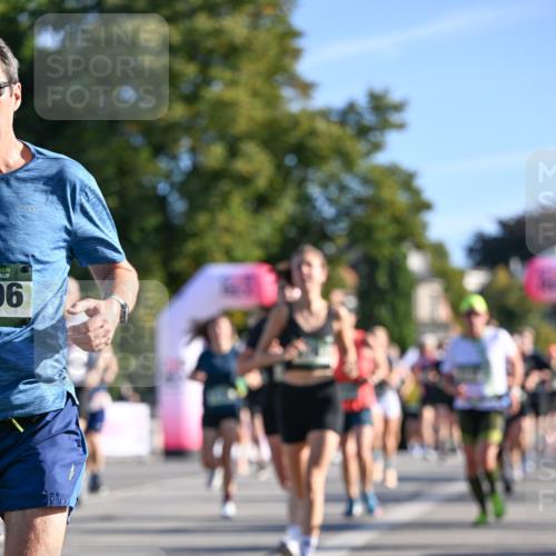07.09.2025 - BARMER Alsterlauf Dr. Thomas Lammeyer http://msf.ph/oto/8710292 07.09.2025 09:36:08 Laufen 06 meine-sportfotos.de