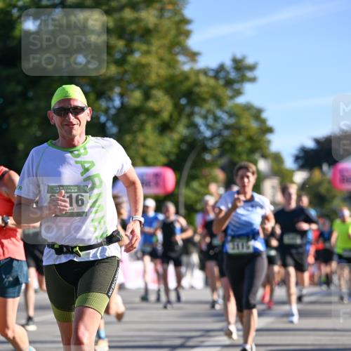 07.09.2025 - BARMER Alsterlauf Dr. Thomas Lammeyer http://msf.ph/oto/8710313 07.09.2025 09:36:11 Laufen 36, 16 meine-sportfotos.de