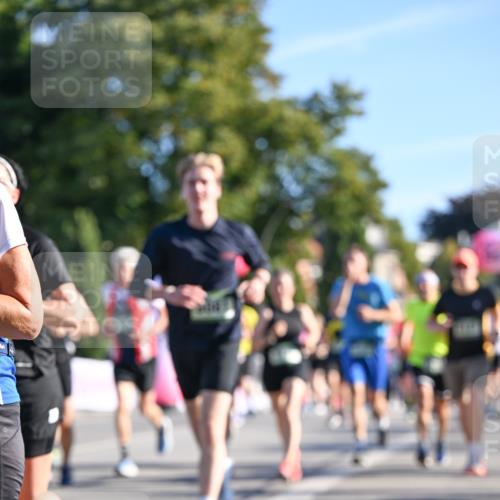 07.09.2025 - BARMER Alsterlauf Dr. Thomas Lammeyer http://msf.ph/oto/8710330 07.09.2025 09:36:13 Laufen  meine-sportfotos.de
