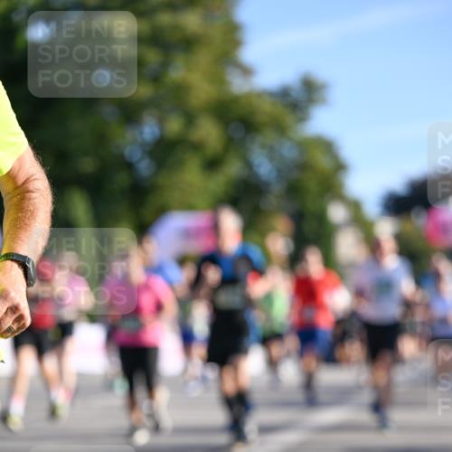07.09.2025 - BARMER Alsterlauf Dr. Thomas Lammeyer http://msf.ph/oto/8710361 07.09.2025 09:36:18 Laufen  meine-sportfotos.de