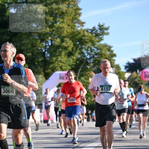 07.09.2025 - BARMER Alsterlauf Dr. Thomas Lammeyer http://msf.ph/oto/8710367 07.09.2025 09:36:20 Laufen 3066, 2568, 6152, 2842 meine-sportfotos.de