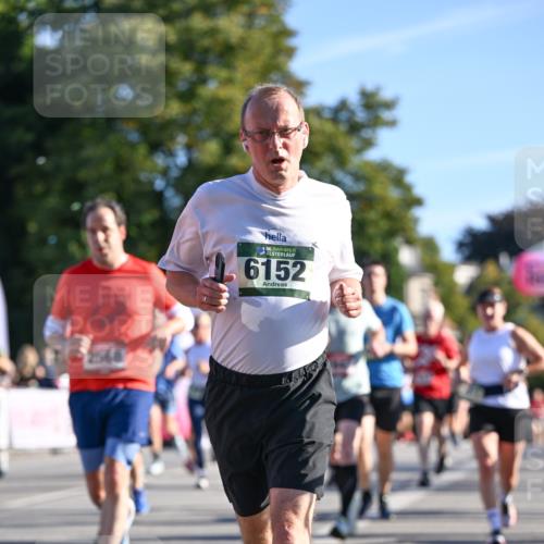 07.09.2025 - BARMER Alsterlauf Dr. Thomas Lammeyer http://msf.ph/oto/8710377 07.09.2025 09:36:22 Laufen 136, 6152 meine-sportfotos.de