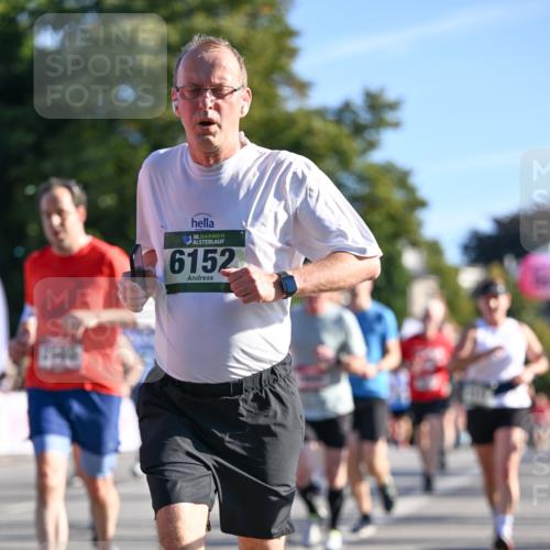 07.09.2025 - BARMER Alsterlauf Dr. Thomas Lammeyer http://msf.ph/oto/8710379 07.09.2025 09:36:22 Laufen 36, 6152 meine-sportfotos.de