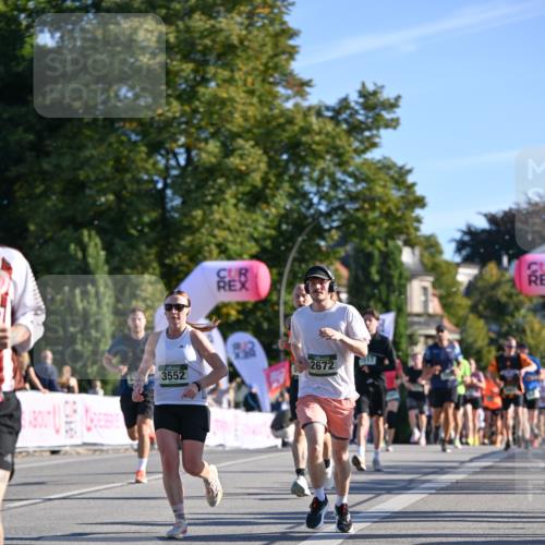 07.09.2025 - BARMER Alsterlauf Dr. Thomas Lammeyer http://msf.ph/oto/8710446 07.09.2025 09:36:33 Laufen 3552, 2672 meine-sportfotos.de