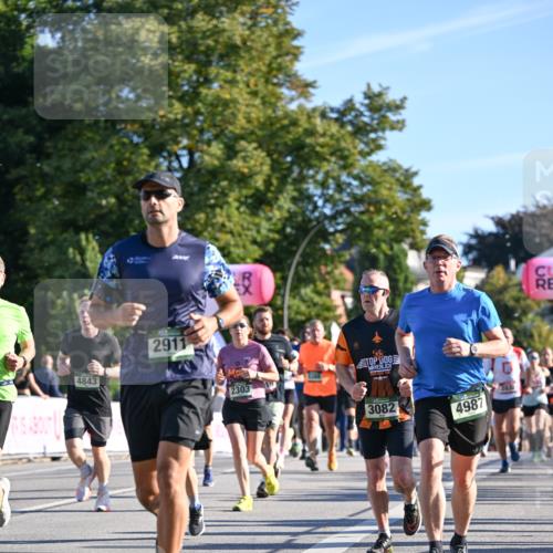 07.09.2025 - BARMER Alsterlauf Dr. Thomas Lammeyer http://msf.ph/oto/8710486 07.09.2025 09:36:40 Laufen 4843, 2911, 2303, 3082, 4987 meine-sportfotos.de