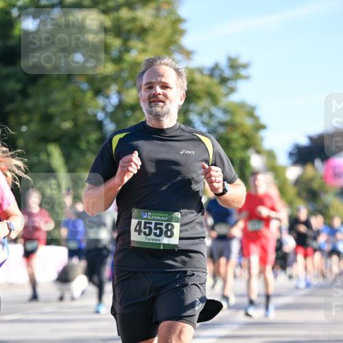 07.09.2025 - BARMER Alsterlauf Dr. Thomas Lammeyer http://msf.ph/oto/8710600 07.09.2025 09:37:01 Laufen 36, 4558 meine-sportfotos.de