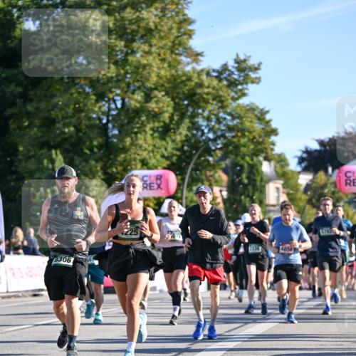 07.09.2025 - BARMER Alsterlauf Dr. Thomas Lammeyer http://msf.ph/oto/8710630 07.09.2025 09:37:06 Laufen 8306, 225, 92072, 2336, 4856, 5793 meine-sportfotos.de