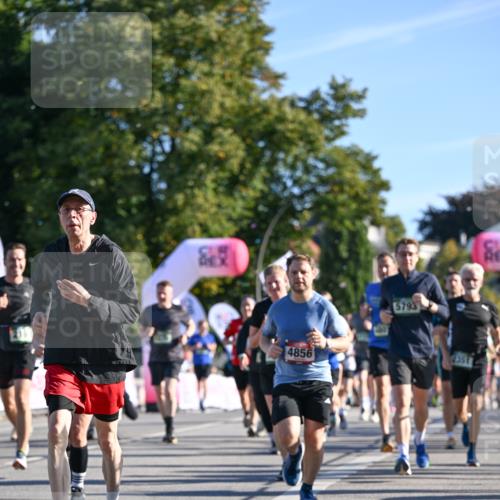 07.09.2025 - BARMER Alsterlauf Dr. Thomas Lammeyer http://msf.ph/oto/8710645 07.09.2025 09:37:08 Laufen 4856, 5793, 2351 meine-sportfotos.de