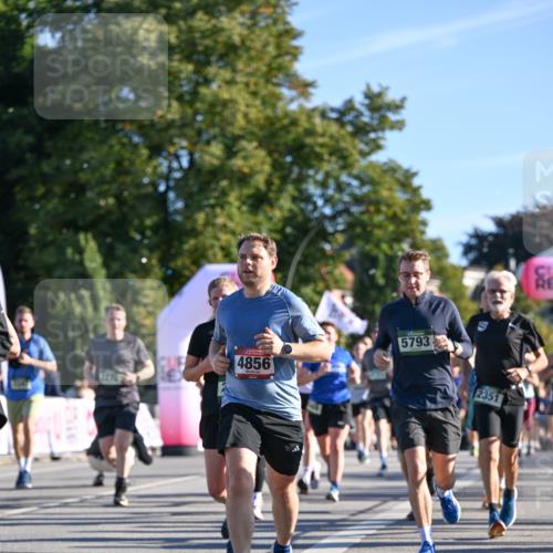 07.09.2025 - BARMER Alsterlauf Dr. Thomas Lammeyer http://msf.ph/oto/8710650 07.09.2025 09:37:09 Laufen 4856, 1, 5793, 2351 meine-sportfotos.de