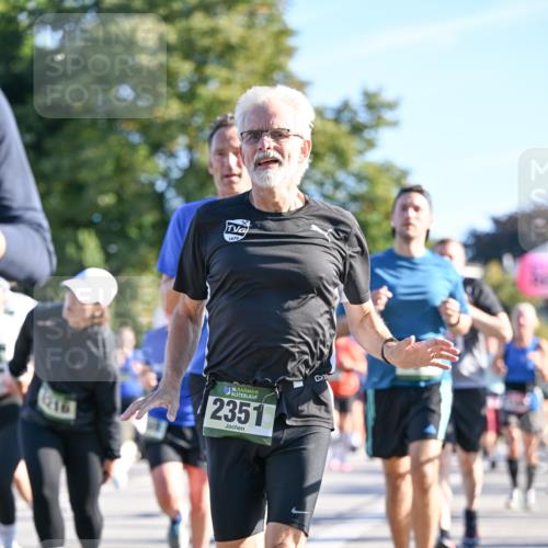 07.09.2025 - BARMER Alsterlauf Dr. Thomas Lammeyer http://msf.ph/oto/8710669 07.09.2025 09:37:11 Laufen 16216, 36, 2351 meine-sportfotos.de
