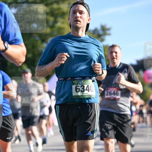 07.09.2025 - BARMER Alsterlauf Dr. Thomas Lammeyer http://msf.ph/oto/8710678 07.09.2025 09:37:13 Laufen 36, 6340, 2646 meine-sportfotos.de