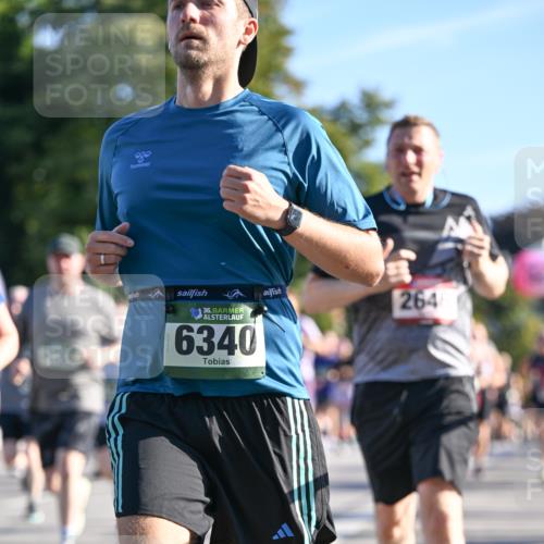 07.09.2025 - BARMER Alsterlauf Dr. Thomas Lammeyer http://msf.ph/oto/8710680 07.09.2025 09:37:13 Laufen 36, 6340, 2646 meine-sportfotos.de