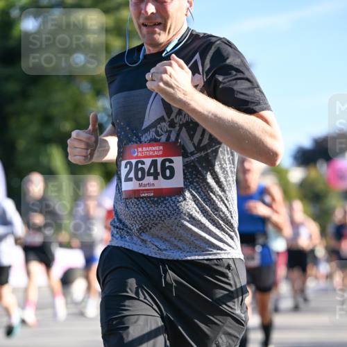 07.09.2025 - BARMER Alsterlauf Dr. Thomas Lammeyer http://msf.ph/oto/8710686 07.09.2025 09:37:14 Laufen 36, 2646 meine-sportfotos.de