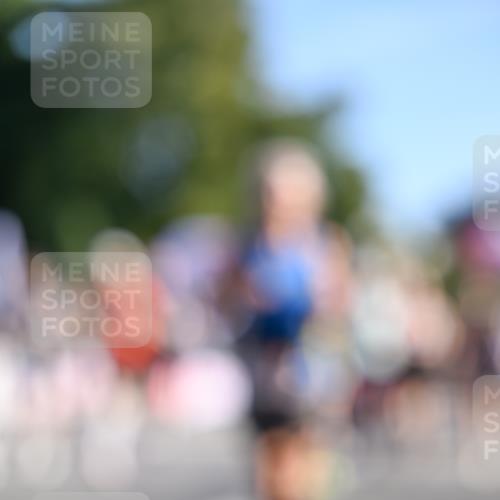 07.09.2025 - BARMER Alsterlauf Dr. Thomas Lammeyer http://msf.ph/oto/8710692 07.09.2025 09:37:15 Laufen  meine-sportfotos.de