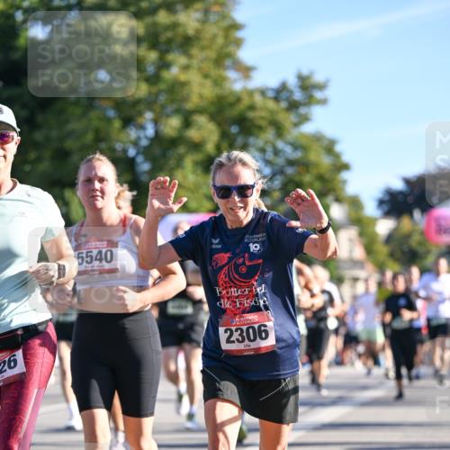 07.09.2025 - BARMER Alsterlauf Dr. Thomas Lammeyer http://msf.ph/oto/8710714 07.09.2025 09:37:19 Laufen 26, 5540, 18, 2306 meine-sportfotos.de