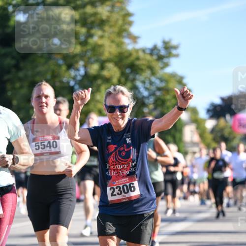 07.09.2025 - BARMER Alsterlauf Dr. Thomas Lammeyer http://msf.ph/oto/8710715 07.09.2025 09:37:20 Laufen 5540, 19, 36, 2306 meine-sportfotos.de