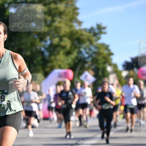07.09.2025 - BARMER Alsterlauf Dr. Thomas Lammeyer http://msf.ph/oto/8710730 07.09.2025 09:37:22 Laufen 60 meine-sportfotos.de